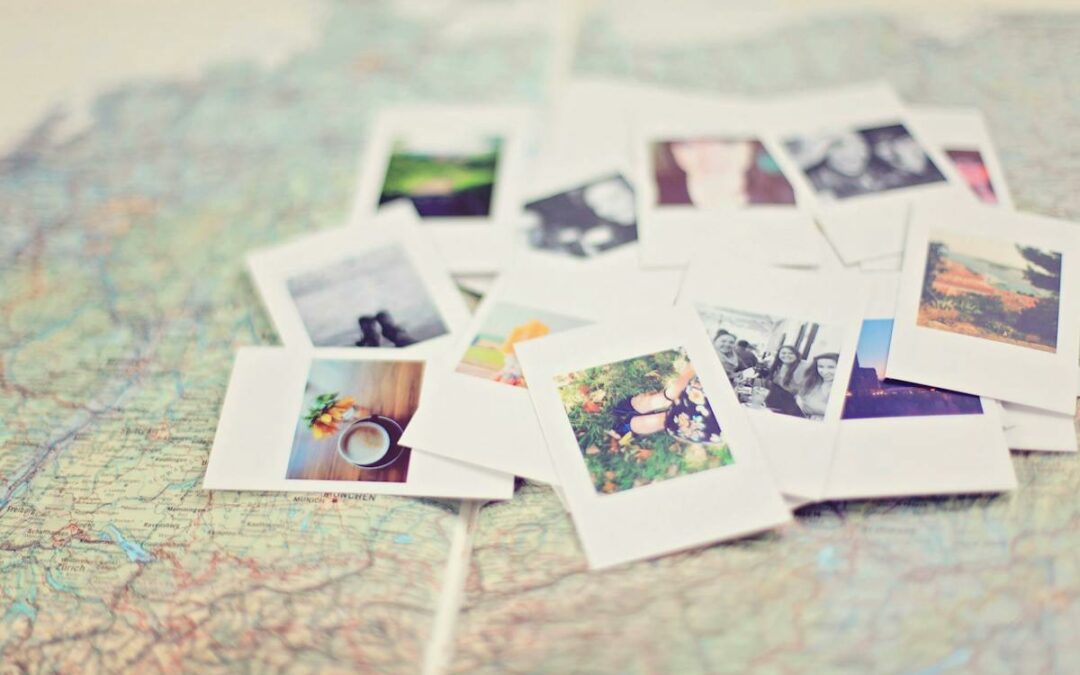 Bring Your Class Reunion to Life with Meaningful Prints and Souvenirs